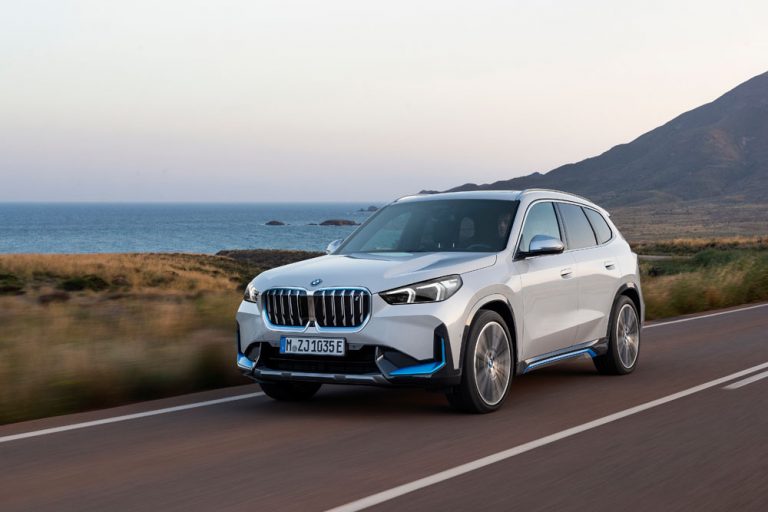 Nuevo BMW iX1, el último en ponerse las pilas