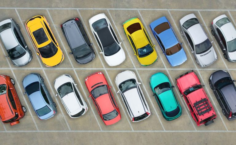 Este es el riesgo de accidente que tiene tu coche según la Guardia Civil de Tráfico