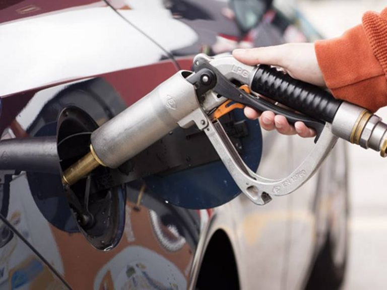 Las cinco razones por las que deberías comprar un coche de gas GLP (y las dos por las que no)