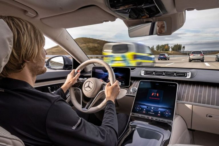 ¿De Madrid a Barcelona en un coche eléctrico? Con estos puedes hacerlo… sin parar