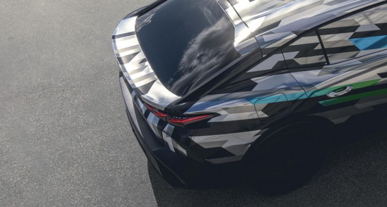 Los últimos retoques al Peugeot 408
