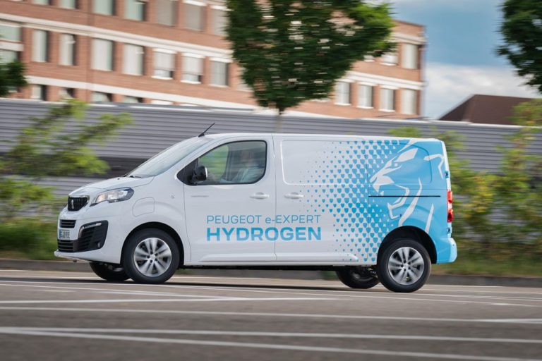 Peugeot e-Expert Hydrogen. Funciona de manera bipolar