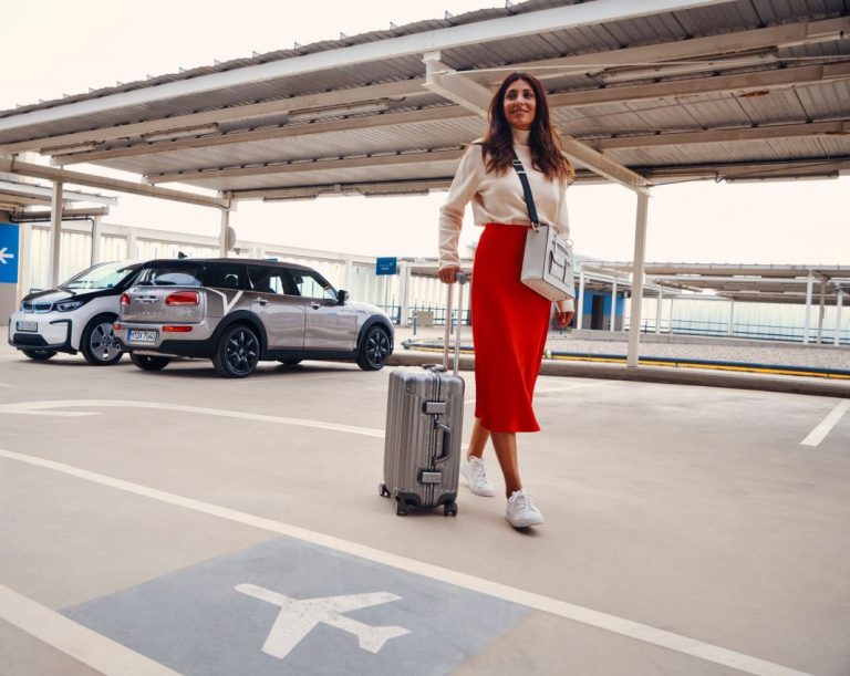 SHARE NOW lleva al aeropuerto de Barajas su red de carsharing