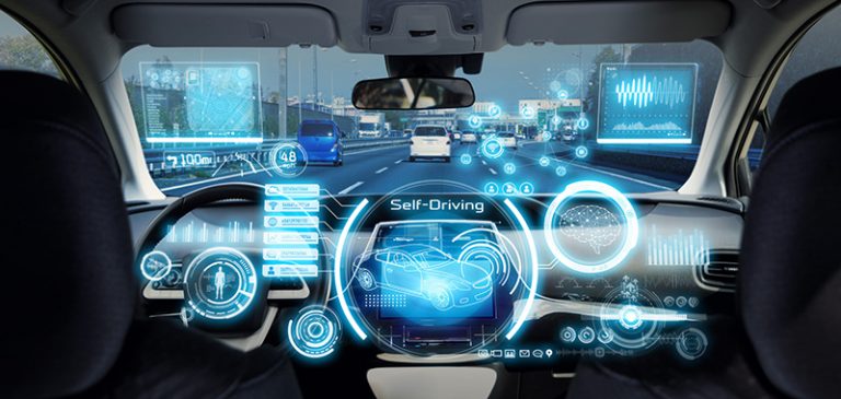 La norma para el coche autónomo llegará a finales de 2023, pero ¿está España preparada?