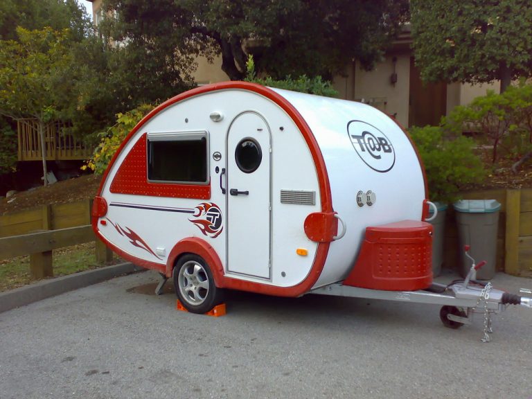 Estas caravanas para un viaje en pareja son las más baratas