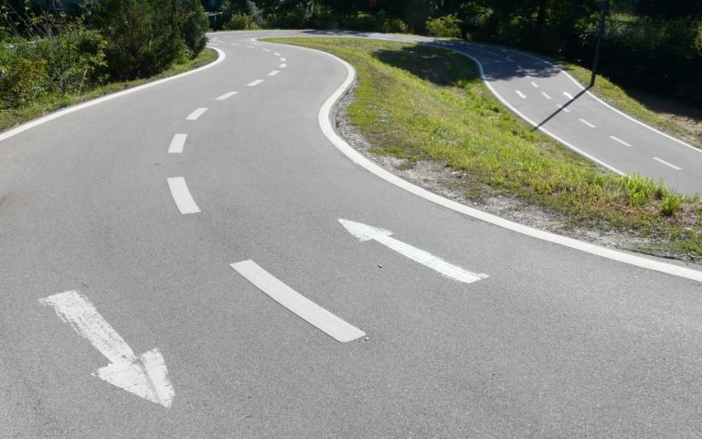 Este es el gran peligro de las carreteras convencionales
