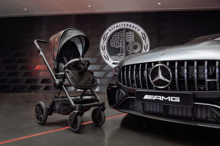 El exclusivo carrito Mercedes-AMG está hecho para los bebés más petrolhead