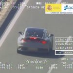 La Guardia Civil caza a un conductor a 242 km/h en tres radares fijos: multa de hasta 600 euros y 6 puntos por radar