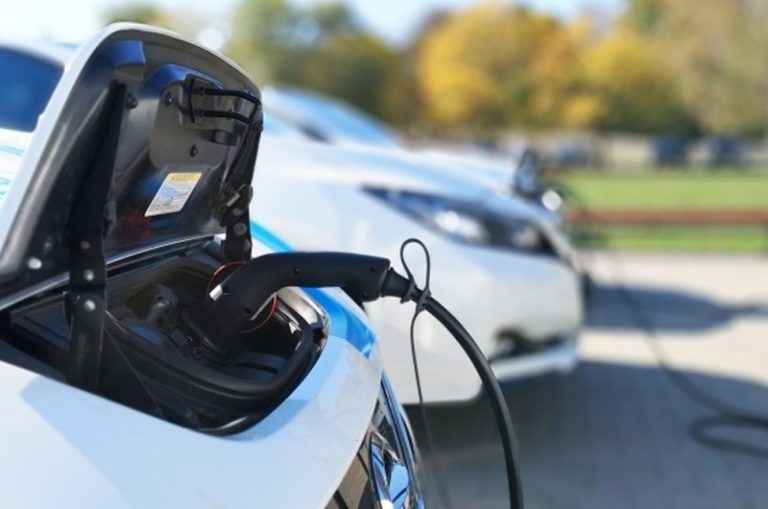 Estas son las ventajas y desventajas de comprarte un coche eléctrico