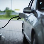 El truco japonés de conducción eficiente para ahorrar hasta 400 euros al año en gasolina