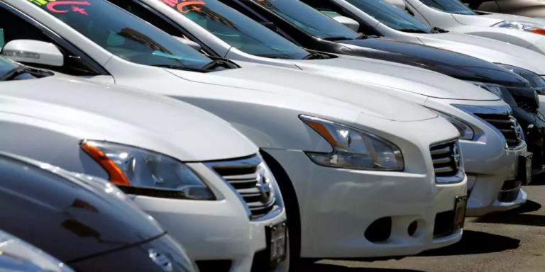 La diferencia entre comprar un coche de km 0 y uno nuevo