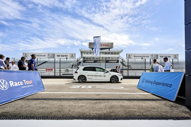 Un día con Volkswagen en su escuela Driving Experience