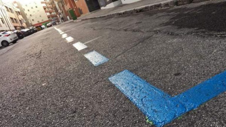 Las Zonas SER de Madrid cobrarán un recargo si tu coche tiene esta etiqueta de la DGT