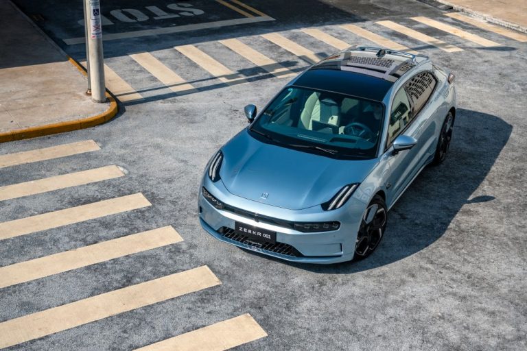 El Zeekr 001 se actualiza para ser aún más autónomo y eficaz que un Tesla