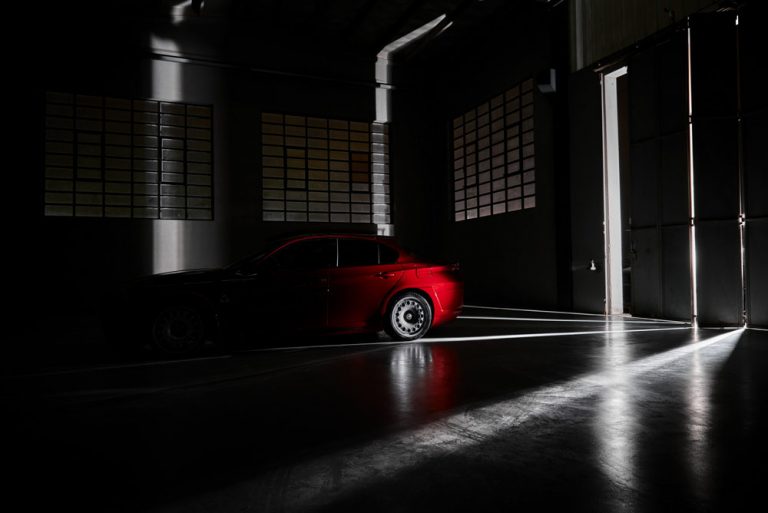 Un Alfa Romeo Giulia se esconde bajo la obra de ErreErre Fuoriserie