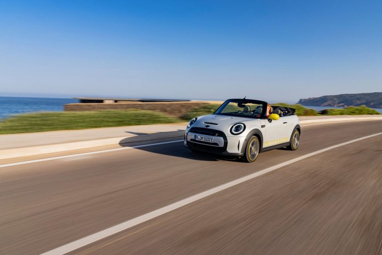 El Mini eléctrico se hace descapotable, pero no te hagas ilusiones