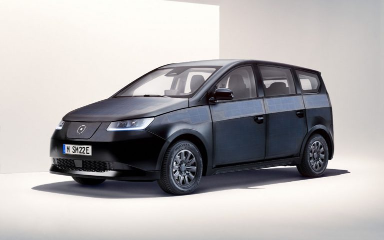 Los motivos ocultos por los que el coche solar jamás será una realidad