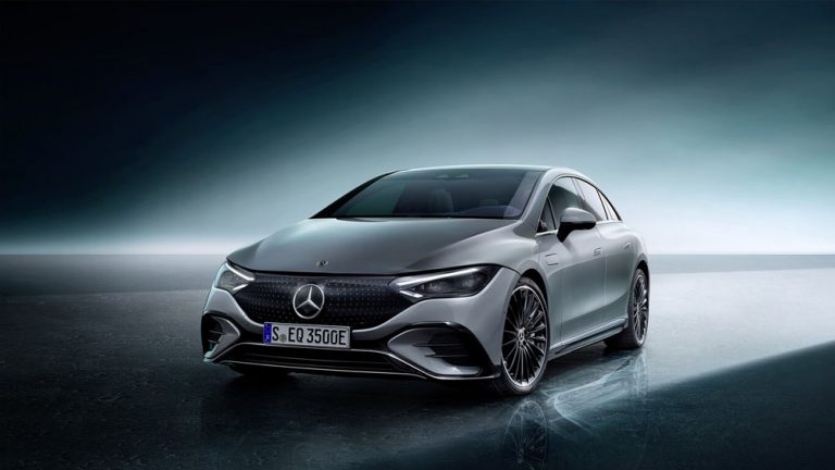 El Mercedes-Benz EQE estrena nuevas opciones mecánicas