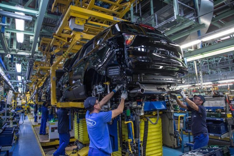 La producción de vehículos en España se dispara un 35% en junio