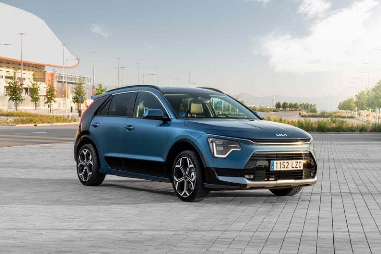 Kia pone a la venta en España el nuevo Niro, disponible en eléctrico, híbrido e híbrido enchufable
