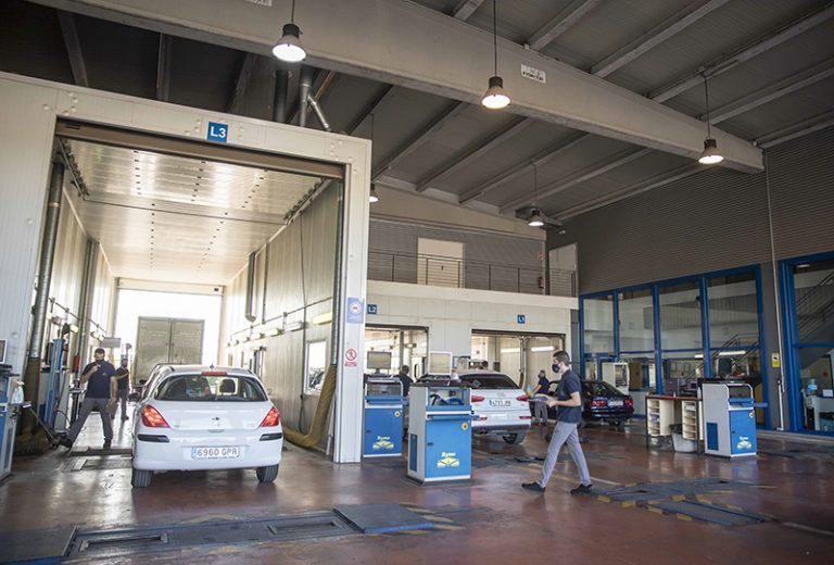 La ITV salva vidas, pero 4,7 millones de coches no se presentaron a la inspección el año pasado