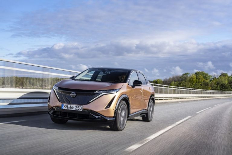 Al volante del Nissan Ariya: Nissan vuelve a ponerse las pilas