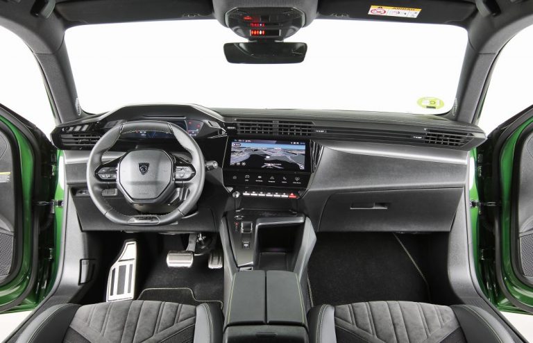Peugeot 308: amplio e innovador, desde 24.050 euros