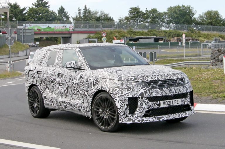 Últimos retoques para el Range Rover Sport SVR