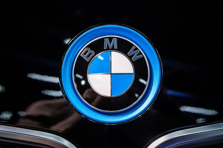BMW: qué significan sus siglas y el porqué de sus siglas