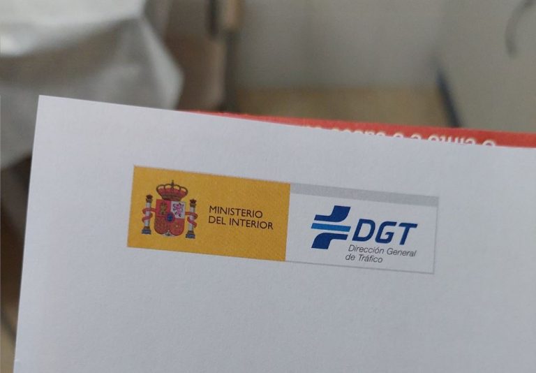 No te asustes: esta carta de la DGT no es una multa