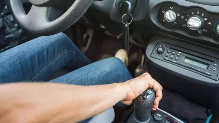 Cuida el embrague de tu coche para ahorrarte una cara avería