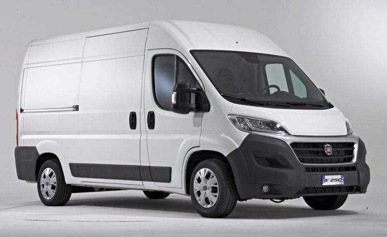 Combi Maxi 35 2.3 Multijet 130 Semiacristalad