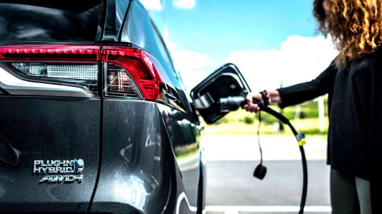 Más de la mitad del mercado de vehículos ya es de energías alternativas