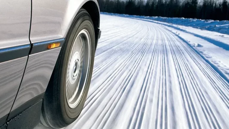 Ni Amazon, ni Aliexpress… Carrefour tiene las mejores cadenas para la nieve desde 9,90 euros