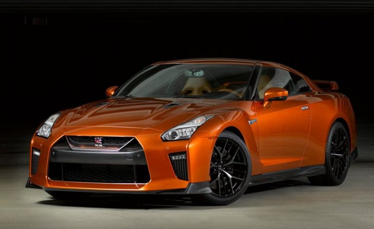 3.8G V6 550 Black Edition 4WD 2p GR6