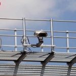 La pista clave que te permite identificar si un pórtico tiene un radar de velocidad instalado… y en activo