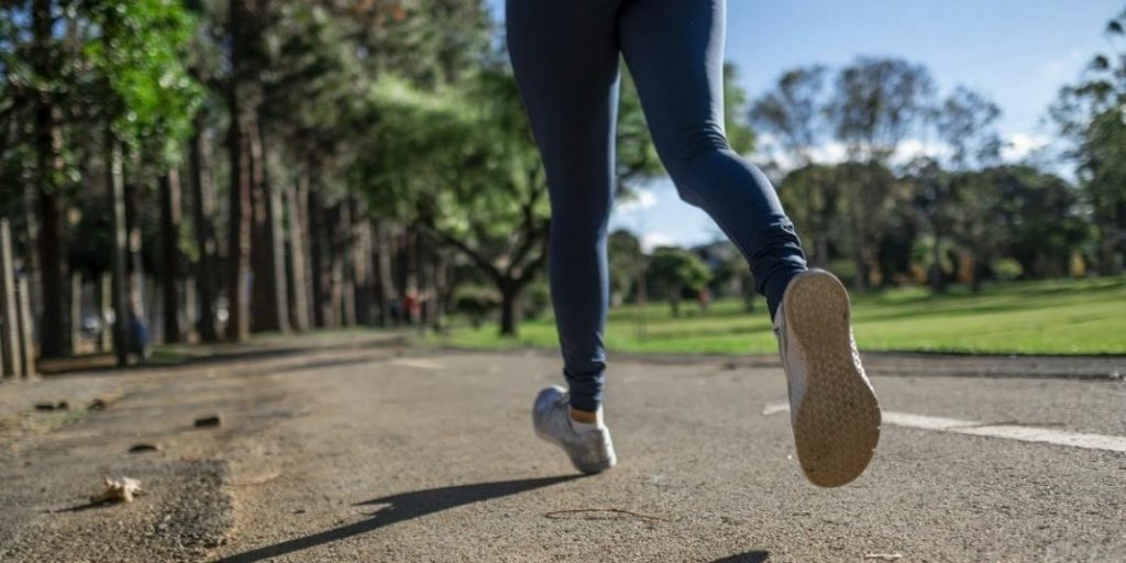 Hacer deporte o sudar