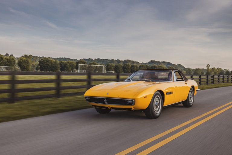 El primer Maserati Ghibli Spyder busca hogar. Ojo a su precio