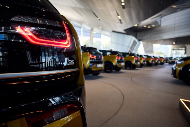Ahora si: adiós BMW i3