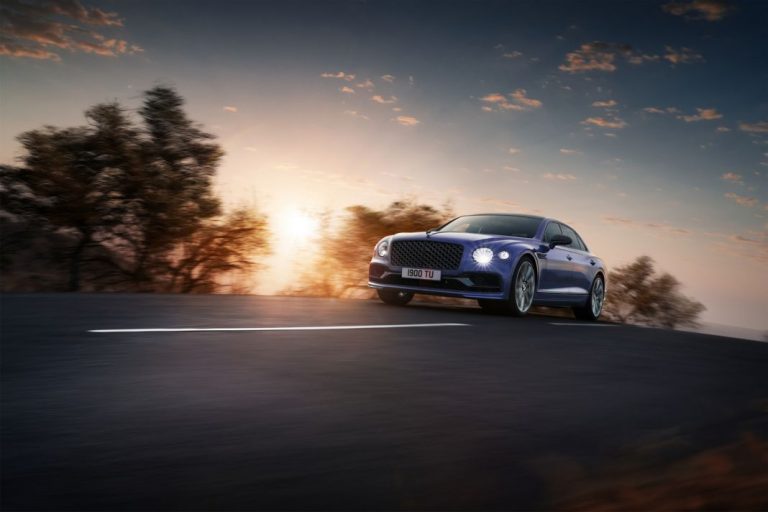 Un toque de oscuridad: ‘Pack Blackline’ para el Bentley Flying Spur