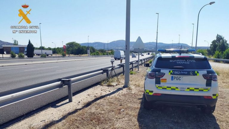 Las dos multas que obsesionan a Pere Navarro incluso de vacaciones