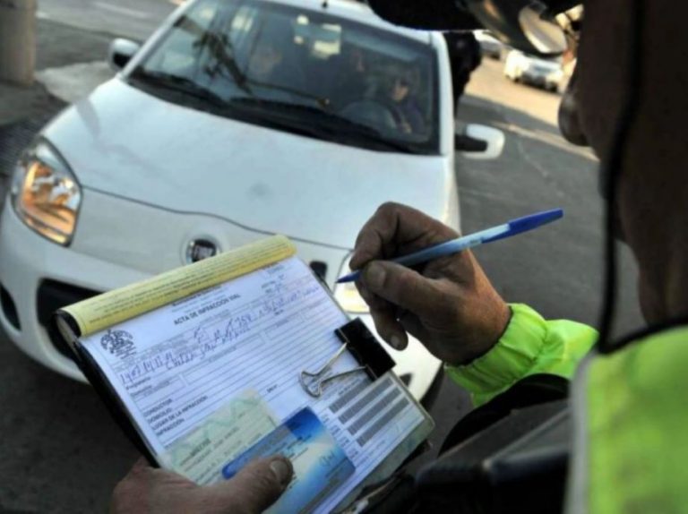 La multa de 800 euros que te puede poner la DGT es para salvar vidas