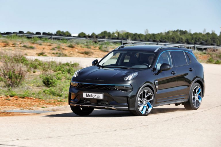 Lynk & Co 01. Un híbrido enchufable que rompe con lo establecido