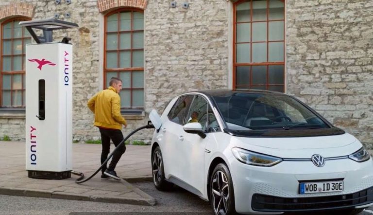 La movilidad eléctrica no despega en España