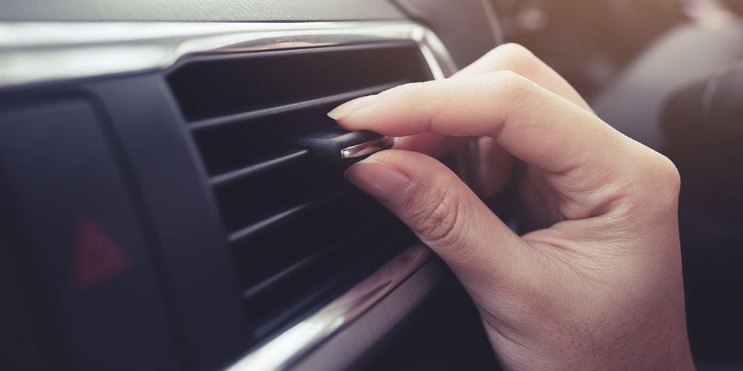 Bajar las ventanillas del coche