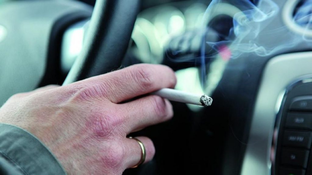Encender un cigarro: cuatro segundos