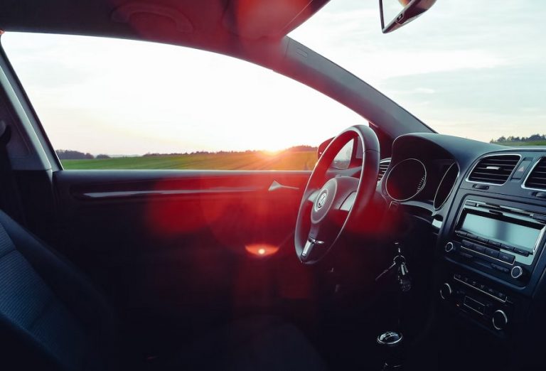 Los 4 errores más comunes al comprar un coche de segunda mano