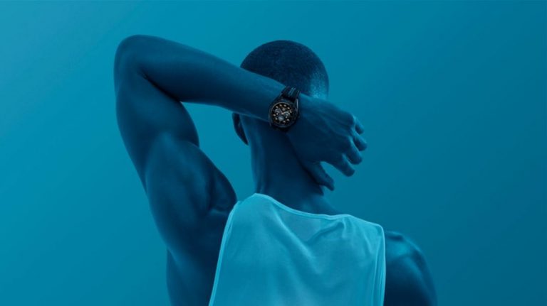 Porsche y Tag Heuer se funden en un cronógrafo inteligente de pulsera
