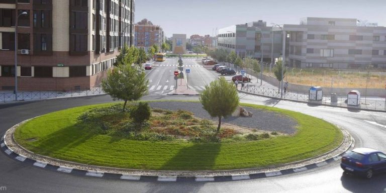 ¿Sabes dónde está la rotonda más grande de Europa? ¿Y cuál es la ciudad española con más rotondas?