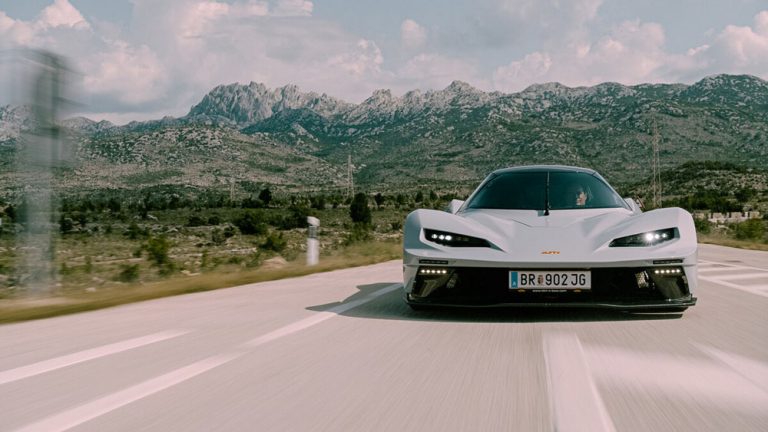 KTM X-BOW GT-XR. Un bólido de circuito para carreteras abiertas
